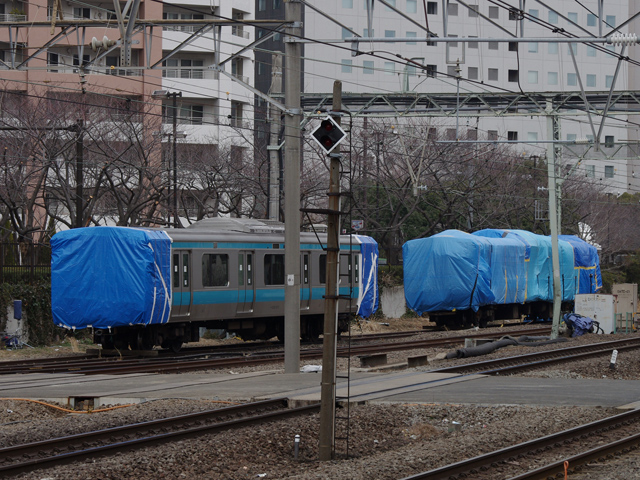2014年2月23日 川崎駅京浜東北線脱線事故に伴い 南武線の川崎 武蔵中原間が一時運休